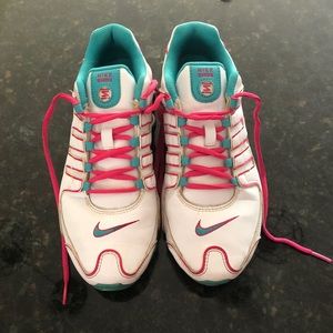 Nike Shox Tennis Shoes